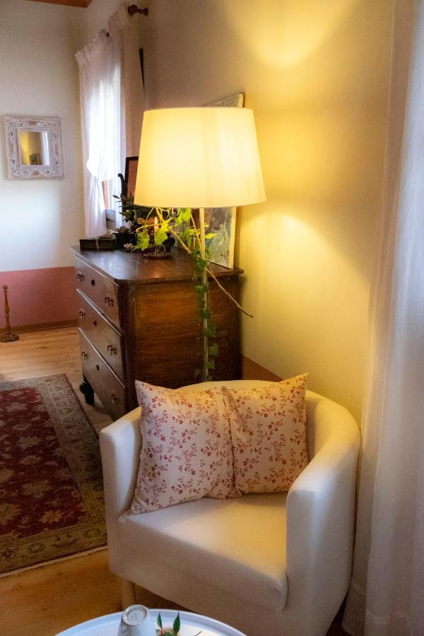 La Porta Accanto B&B San Vito di Leguzzano Exteriör bild