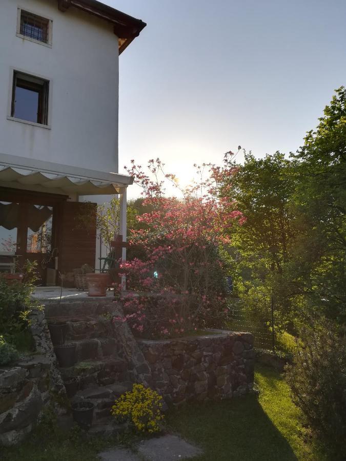 La Porta Accanto B&B San Vito di Leguzzano Exteriör bild